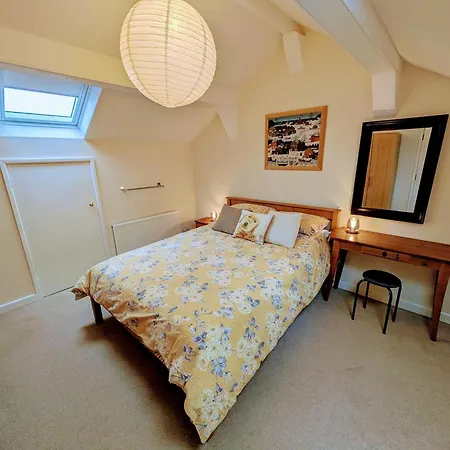 Scarside Apartment